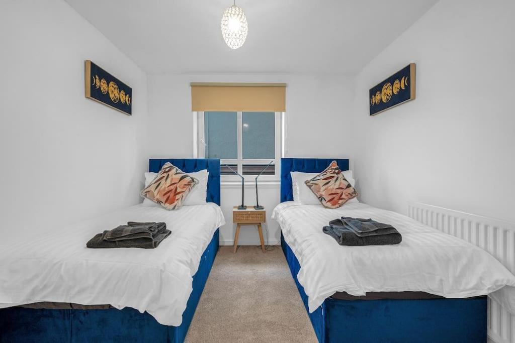 2 Bedroom Apartment On South Beach Road, Еър Екстериор снимка